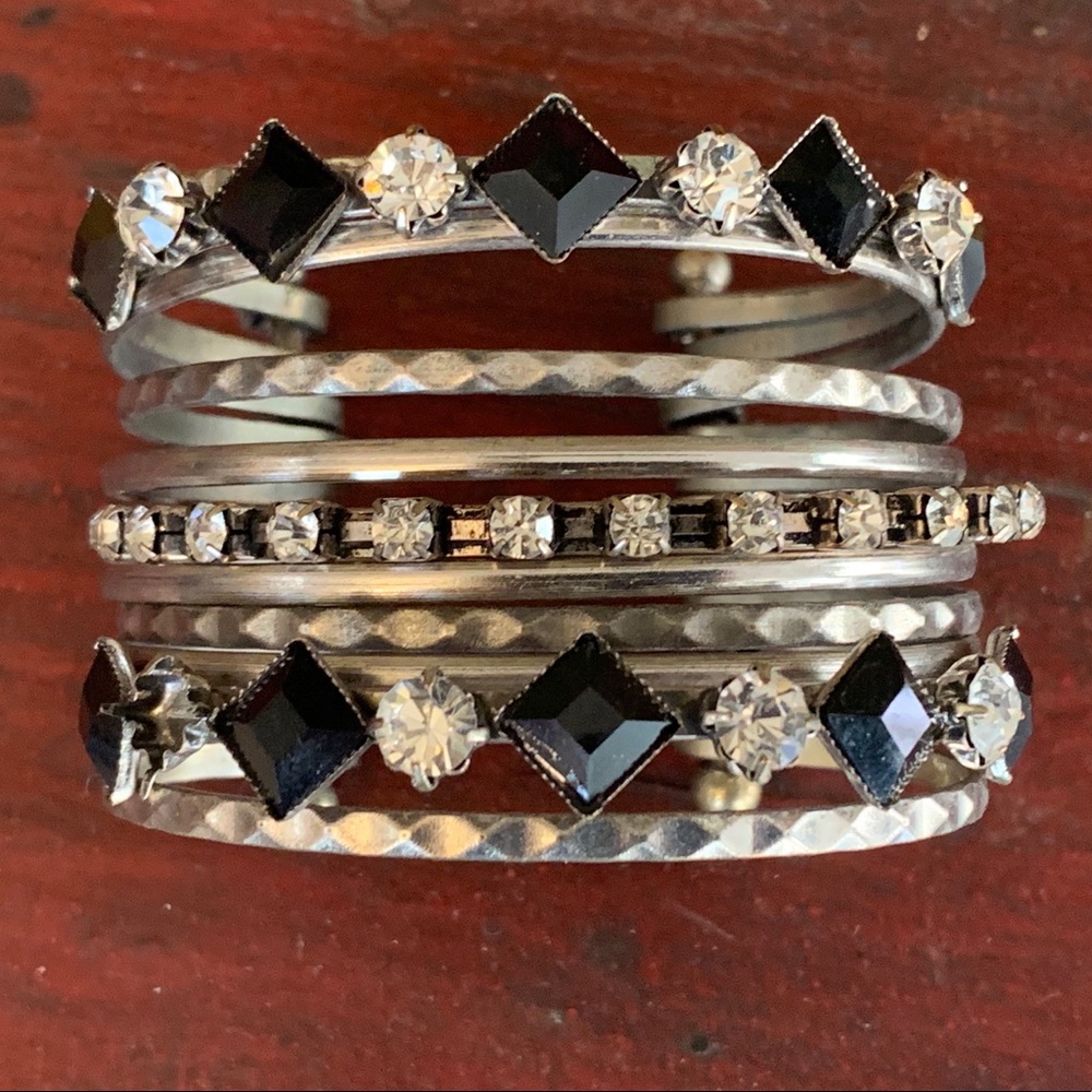 Lucky Star Jewels Silver Layered Bangle Bracelet